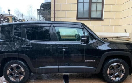 Jeep Renegade I рестайлинг, 2017 год, 1 650 000 рублей, 1 фотография