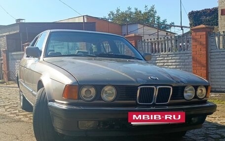 BMW 7 серия, 1988 год, 350 000 рублей, 3 фотография