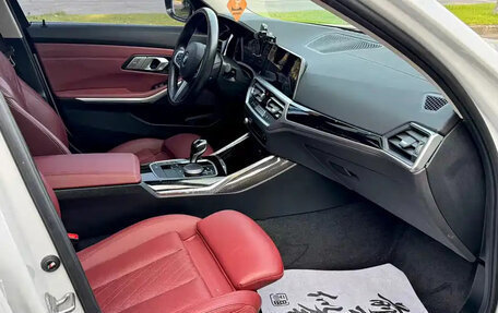 BMW 3 серия, 2022 год, 9 фотография