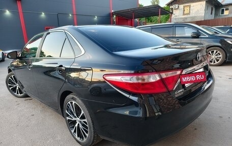 Toyota Camry, 2017 год, 2 300 000 рублей, 8 фотография