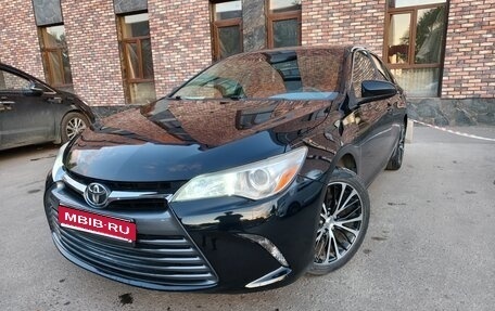 Toyota Camry, 2017 год, 2 300 000 рублей, 2 фотография