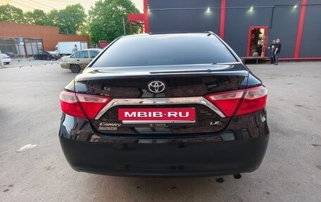 Toyota Camry, 2017 год, 2 300 000 рублей, 7 фотография