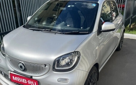 Smart Forfour II, 2017 год, 1 200 000 рублей, 11 фотография