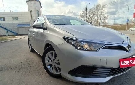 Toyota Auris II, 2018 год, 1 329 000 рублей, 2 фотография