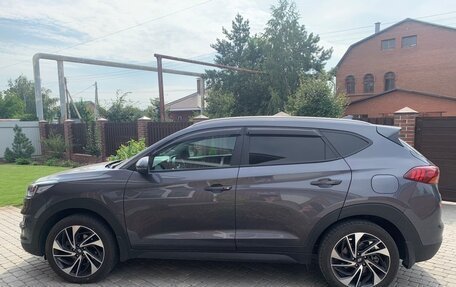 Hyundai Tucson III, 2019 год, 2 400 000 рублей, 3 фотография