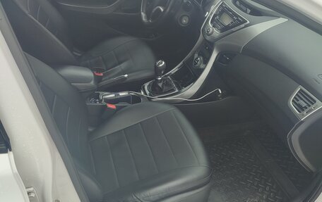 Hyundai Elantra V, 2013 год, 980 000 рублей, 7 фотография