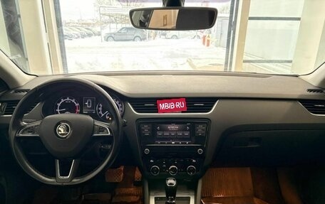Skoda Octavia, 2019 год, 1 700 000 рублей, 8 фотография