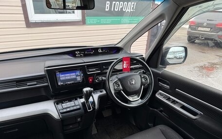 Honda Stepwgn IV, 2017 год, 2 099 999 рублей, 19 фотография