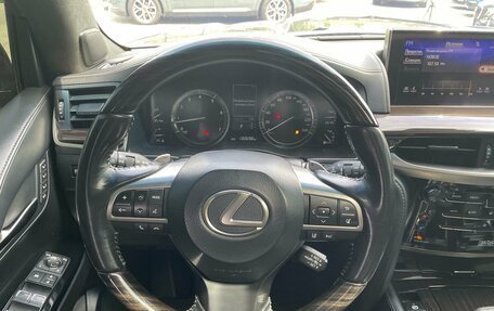Lexus LX III, 2017 год, 7 499 000 рублей, 13 фотография
