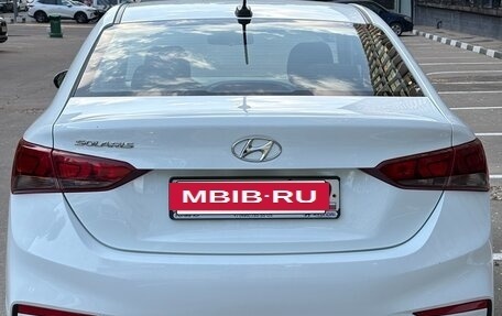 Hyundai Solaris II рестайлинг, 2019 год, 1 000 000 рублей, 4 фотография