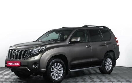 Toyota Land Cruiser Prado 150 рестайлинг 2, 2015 год, 3 790 000 рублей, 2 фотография