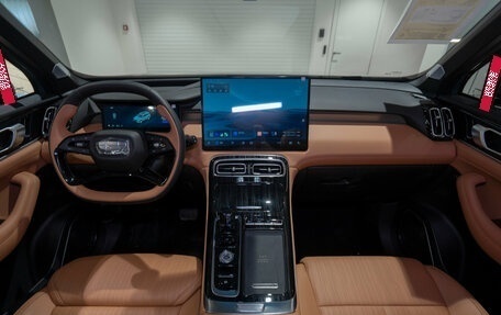 Geely Atlas, 2026 год, 3 300 000 рублей, 8 фотография