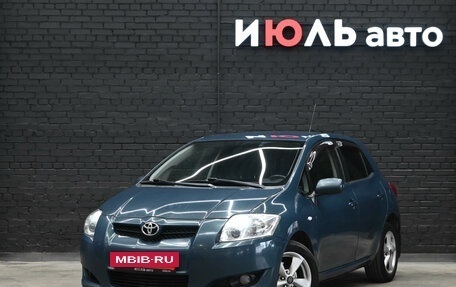 Toyota Auris II, 2007 год, 675 000 рублей, 2 фотография