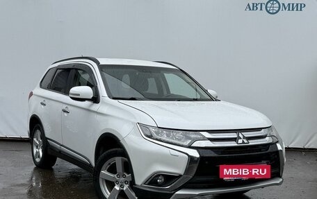 Mitsubishi Outlander III рестайлинг 3, 2012 год, 1 090 000 рублей, 3 фотография