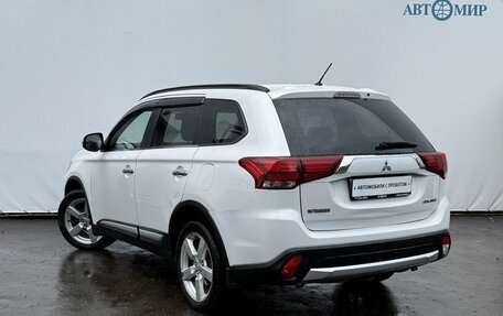 Mitsubishi Outlander III рестайлинг 3, 2012 год, 1 090 000 рублей, 7 фотография