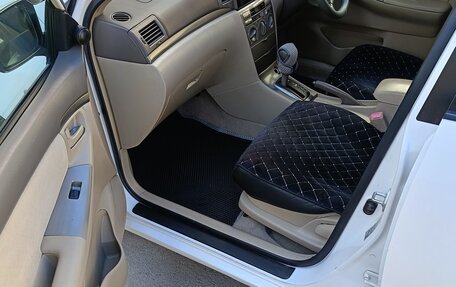 Toyota Corolla, 2005 год, 600 000 рублей, 11 фотография