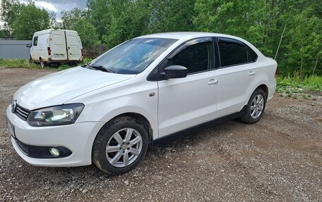 Volkswagen Polo VI (EU Market), 2010 год, 330 000 рублей, 4 фотография