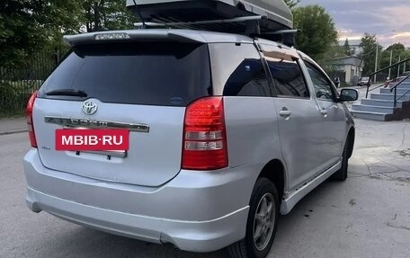 Toyota Wish II, 2003 год, 500 000 рублей, 3 фотография