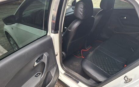 Volkswagen Polo VI (EU Market), 2010 год, 330 000 рублей, 13 фотография
