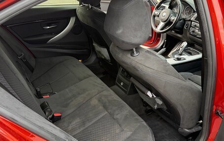 BMW 3 серия, 2017 год, 2 200 000 рублей, 26 фотография
