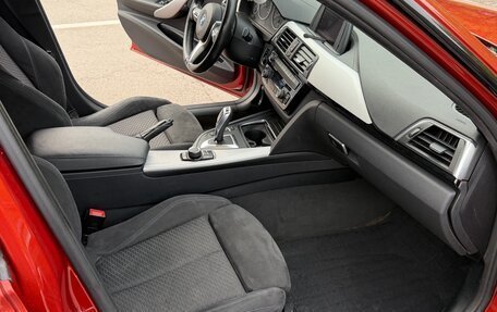 BMW 3 серия, 2017 год, 2 200 000 рублей, 29 фотография