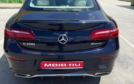 Mercedes-Benz E-Класс, 2018 год, 4 000 000 рублей, 3 фотография