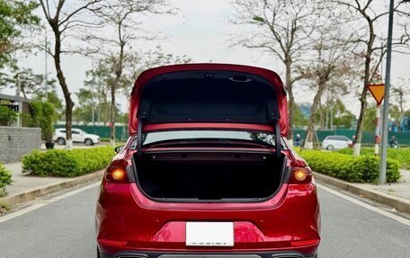 Mazda 3, 2022 год, 1 700 000 рублей, 12 фотография