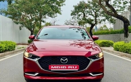 Mazda 3, 2022 год, 1 700 000 рублей, 3 фотография