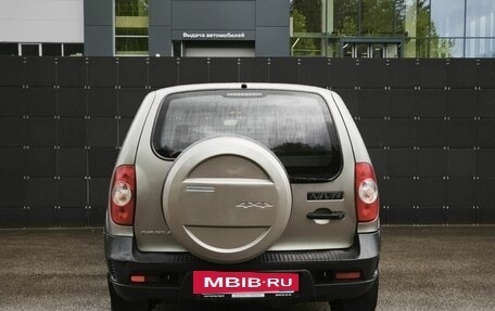 Chevrolet Niva I рестайлинг, 2015 год, 690 000 рублей, 5 фотография