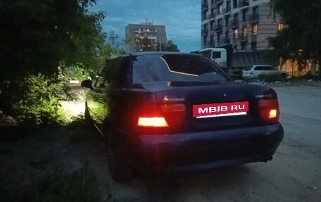 Mitsubishi Carisma I, 1997 год, 90 000 рублей, 4 фотография