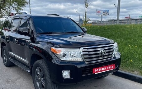 Toyota Land Cruiser 200, 2015 год, 13 фотография