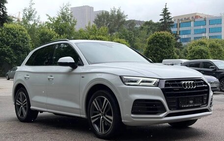 Audi Q5, 2020 год, 4 880 000 рублей, 2 фотография