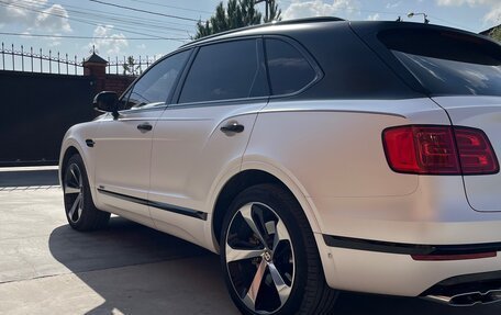 Bentley Bentayga I, 2019 год, 11 999 000 рублей, 6 фотография