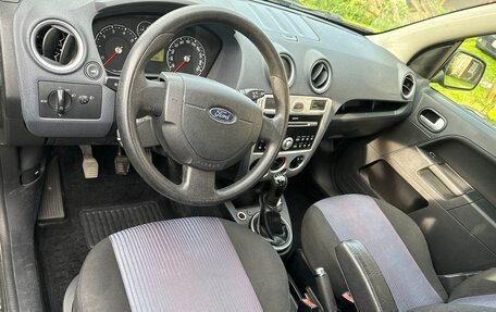 Ford Fusion I, 2010 год, 600 000 рублей, 4 фотография