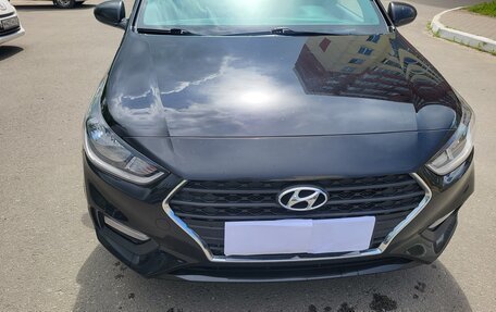 Hyundai Solaris II рестайлинг, 2017 год, 1 220 000 рублей, 7 фотография