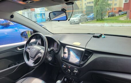 Hyundai Solaris II рестайлинг, 2017 год, 1 220 000 рублей, 25 фотография