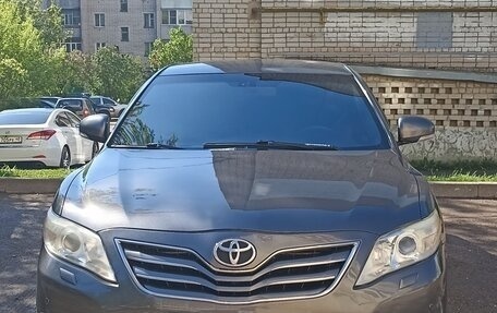 Toyota Camry, 2007 год, 900 000 рублей, 1 фотография