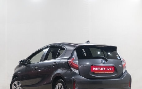 Toyota Aqua I, 2018 год, 1 119 000 рублей, 5 фотография