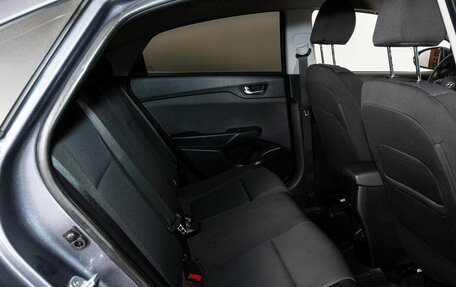 Hyundai Solaris II рестайлинг, 2021 год, 1 622 000 рублей, 8 фотография