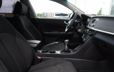 KIA Optima IV, 2018 год, 1 567 000 рублей, 19 фотография