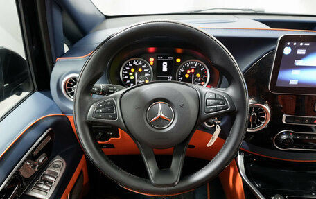 Mercedes-Benz Vito, 2023 год, 9 000 000 рублей, 8 фотография