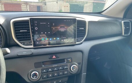 KIA Sportage IV рестайлинг, 2019 год, 2 350 000 рублей, 9 фотография