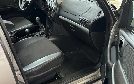 Chevrolet Niva I рестайлинг, 2011 год, 700 000 рублей, 9 фотография