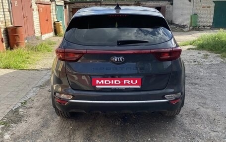 KIA Sportage IV рестайлинг, 2019 год, 2 350 000 рублей, 2 фотография