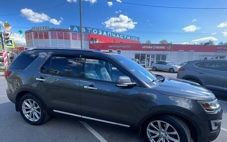 Ford Explorer VI, 2016 год, 2 190 000 рублей, 10 фотография