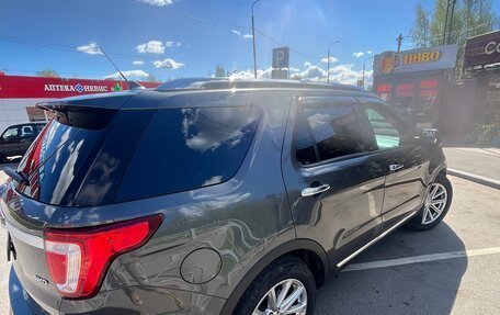 Ford Explorer VI, 2016 год, 2 190 000 рублей, 3 фотография