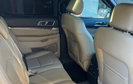 Ford Explorer VI, 2016 год, 2 190 000 рублей, 22 фотография