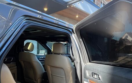 Ford Explorer VI, 2016 год, 2 190 000 рублей, 19 фотография