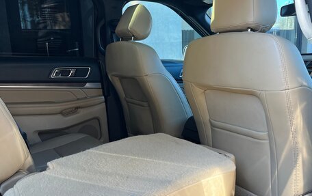 Ford Explorer VI, 2016 год, 2 190 000 рублей, 24 фотография