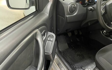 Renault Duster I рестайлинг, 2017 год, 1 250 000 рублей, 17 фотография